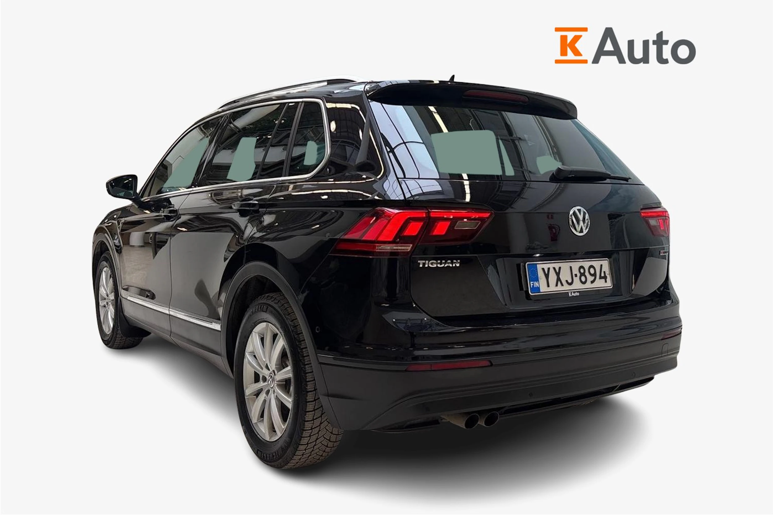 musta Volkswagen Tiguan 2018 kuva 2.