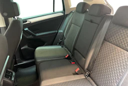 musta Volkswagen Tiguan 2018 kuva 8.