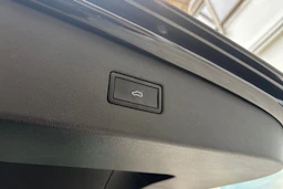 musta Volkswagen Tiguan 2018 kuva 13.