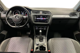 valkoinen Volkswagen Tiguan 2018 kuva 9.