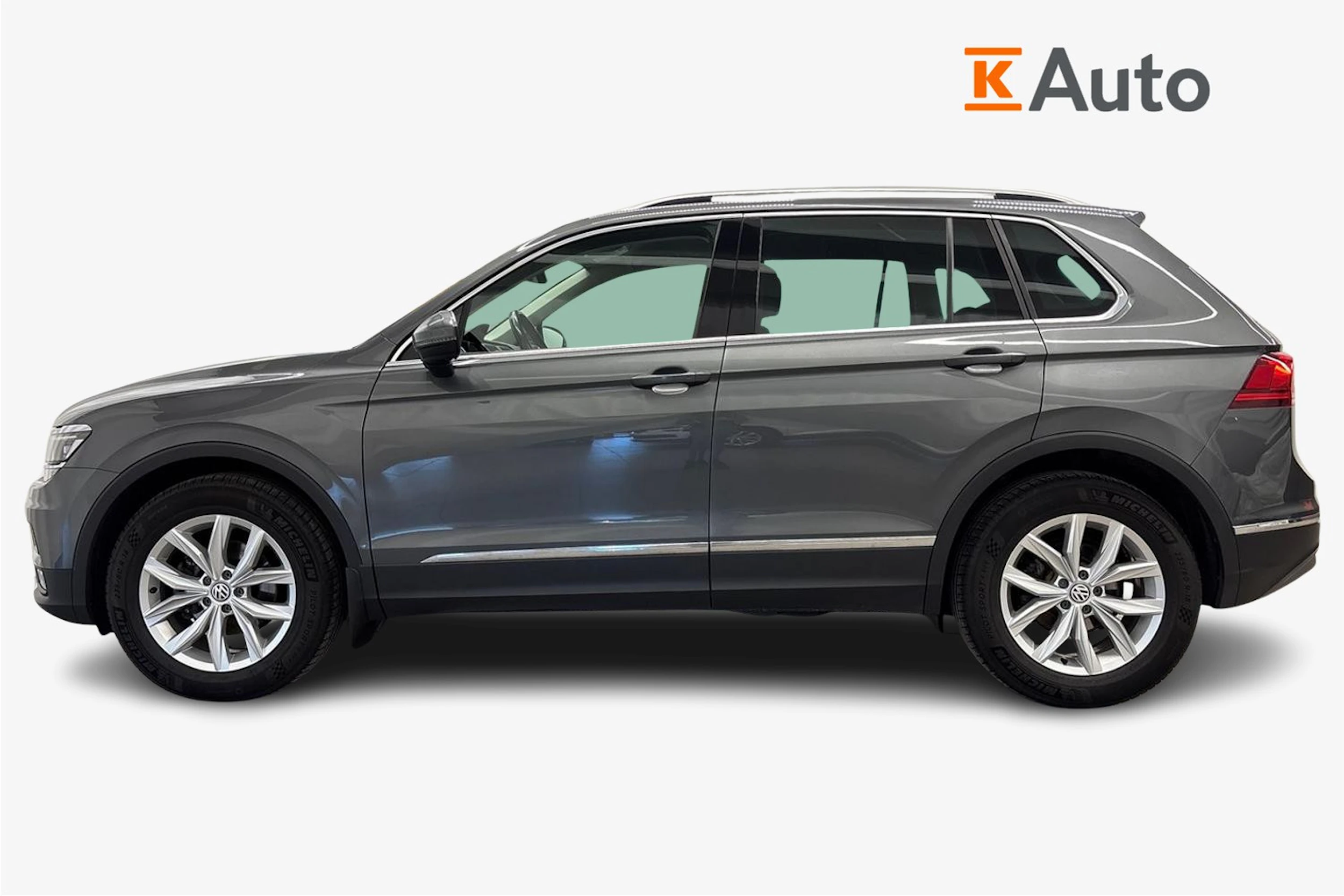 met. harmaa Volkswagen Tiguan 2018 kuva 7.