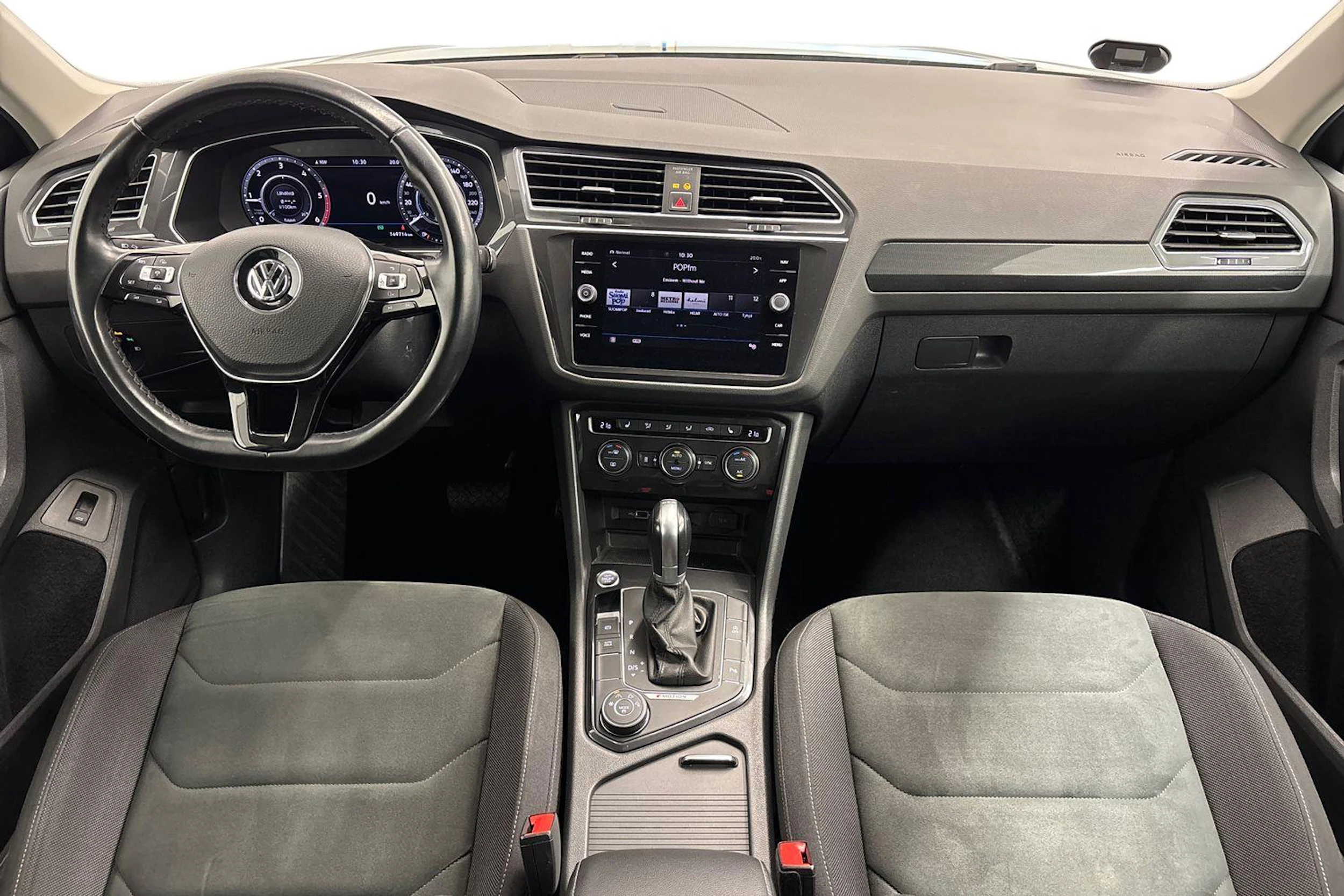 met. harmaa Volkswagen Tiguan 2018 kuva 9.