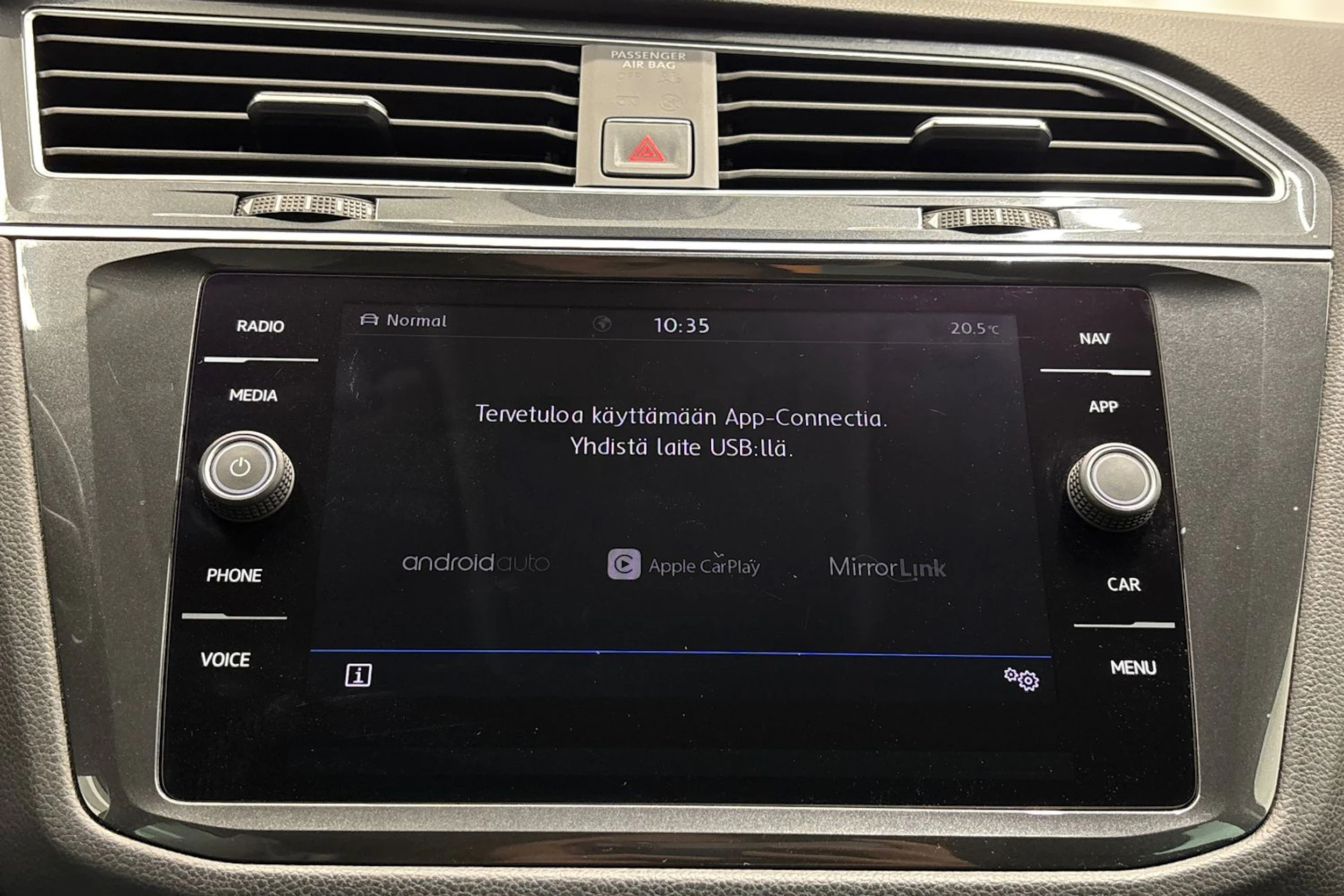 met. harmaa Volkswagen Tiguan 2018 kuva 26.