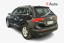 Musta Volkswagen Tiguan 2019 kuva 2.