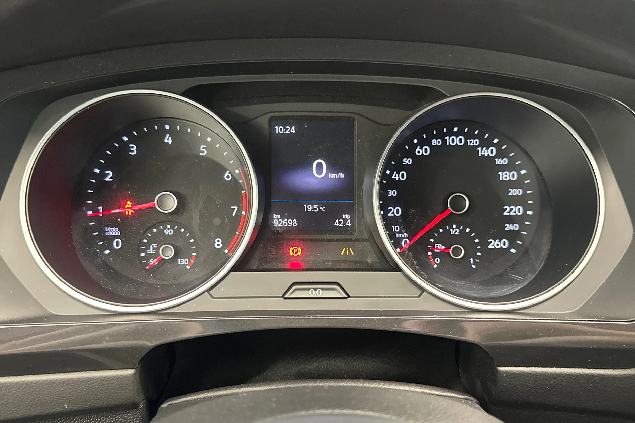 Musta Volkswagen Tiguan 2019 kuva 15.