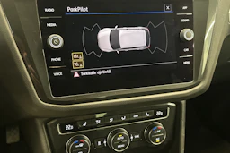 Musta Volkswagen Tiguan 2019 kuva 19.