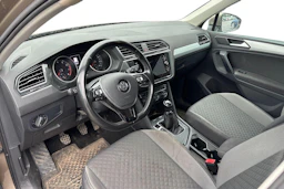 met. ruskea (beige) Volkswagen Tiguan 2019 kuva 3.