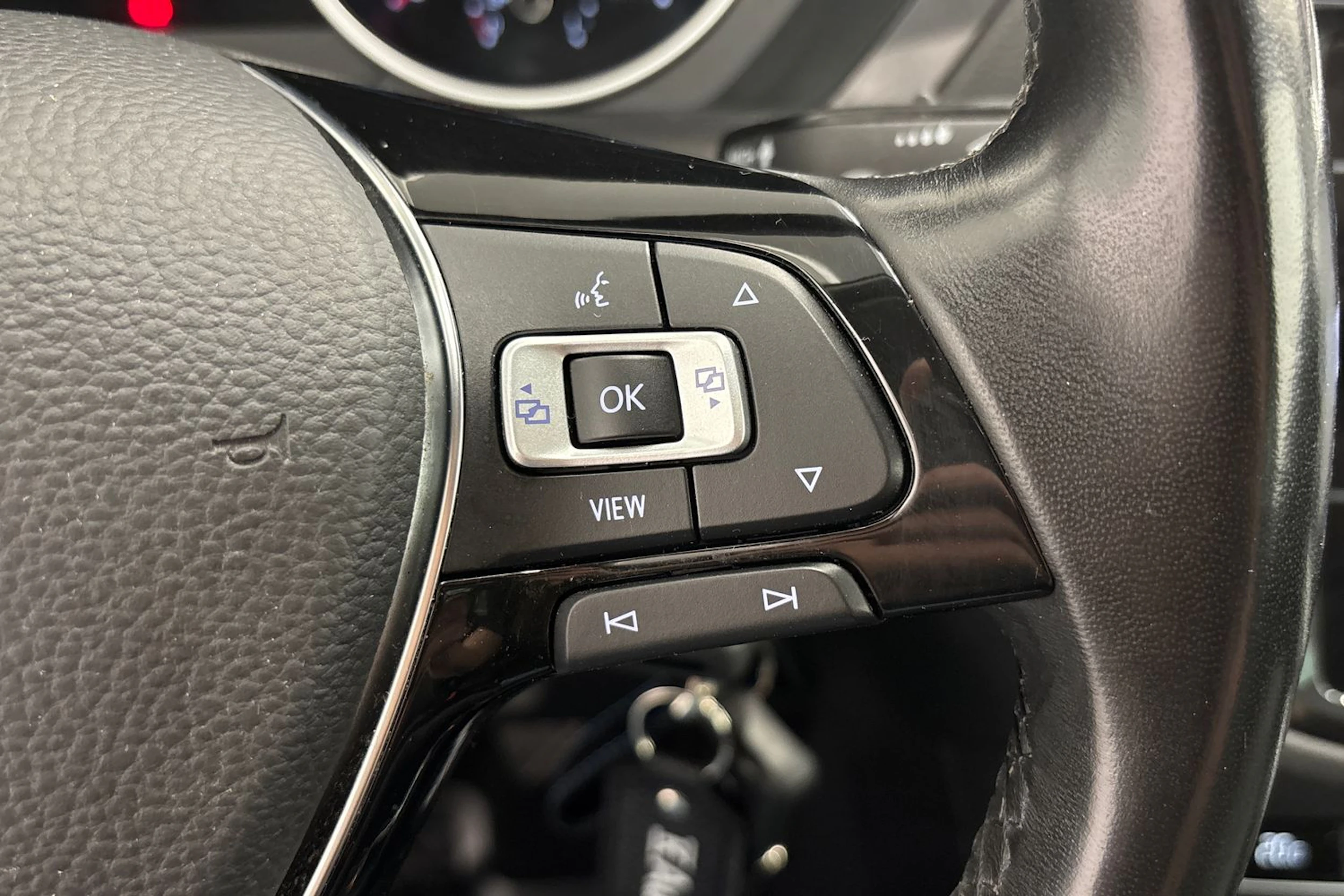 met. ruskea (beige) Volkswagen Tiguan 2019 kuva 14.