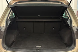 met. ruskea (beige) Volkswagen Tiguan 2019 kuva 21.