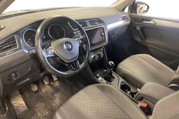 Harmaa Volkswagen Tiguan 2019 kuva 3.