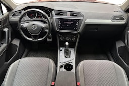 punainen Volkswagen Tiguan 2019 kuva 9.