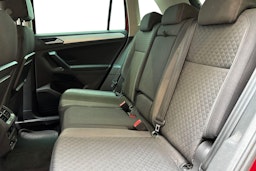 punainen Volkswagen Tiguan 2019 kuva 10.