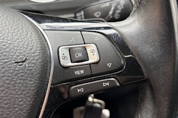 punainen Volkswagen Tiguan 2019 kuva 19.