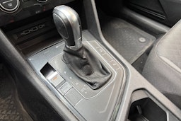 punainen Volkswagen Tiguan 2019 kuva 27.