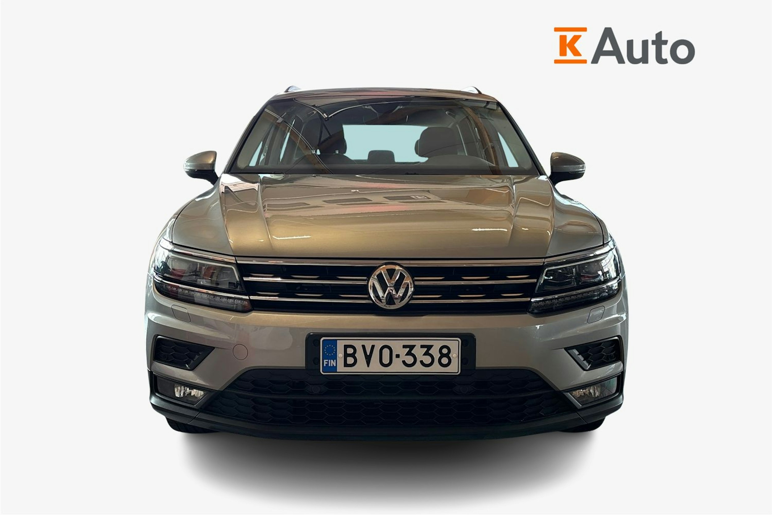 Harmaa Volkswagen Tiguan 2019 kuva 4.