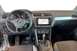 Harmaa Volkswagen Tiguan 2019 kuva 7.
