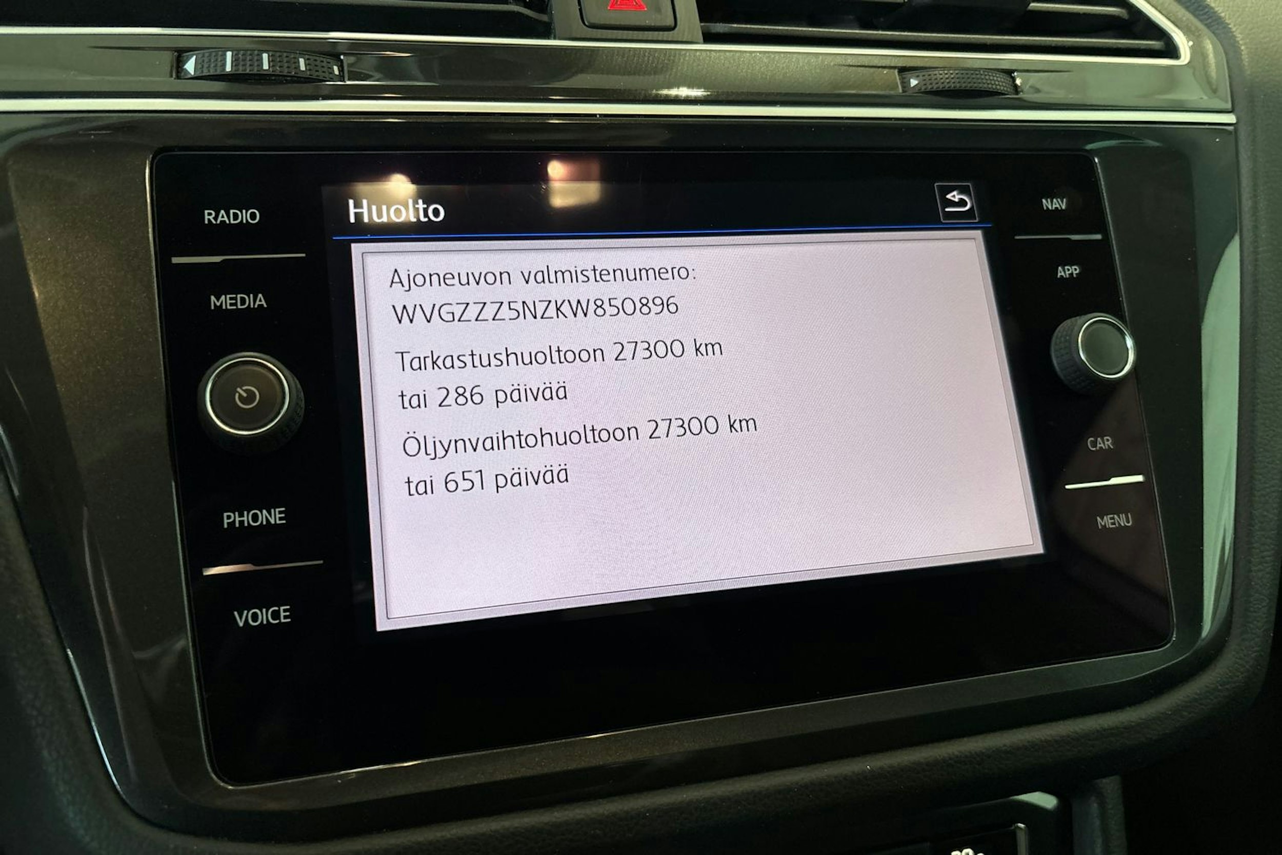 Harmaa Volkswagen Tiguan 2019 kuva 15.