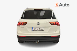 Valkoinen Volkswagen Tiguan 2019 kuva 3.