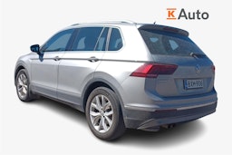 Harmaa Volkswagen Tiguan 2019 kuva 2.
