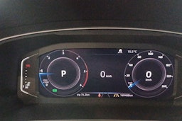 Harmaa Volkswagen Tiguan 2019 kuva 14.