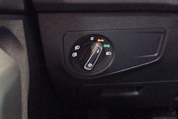 Harmaa Volkswagen Tiguan 2019 kuva 18.