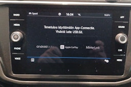 Harmaa Volkswagen Tiguan 2019 kuva 20.