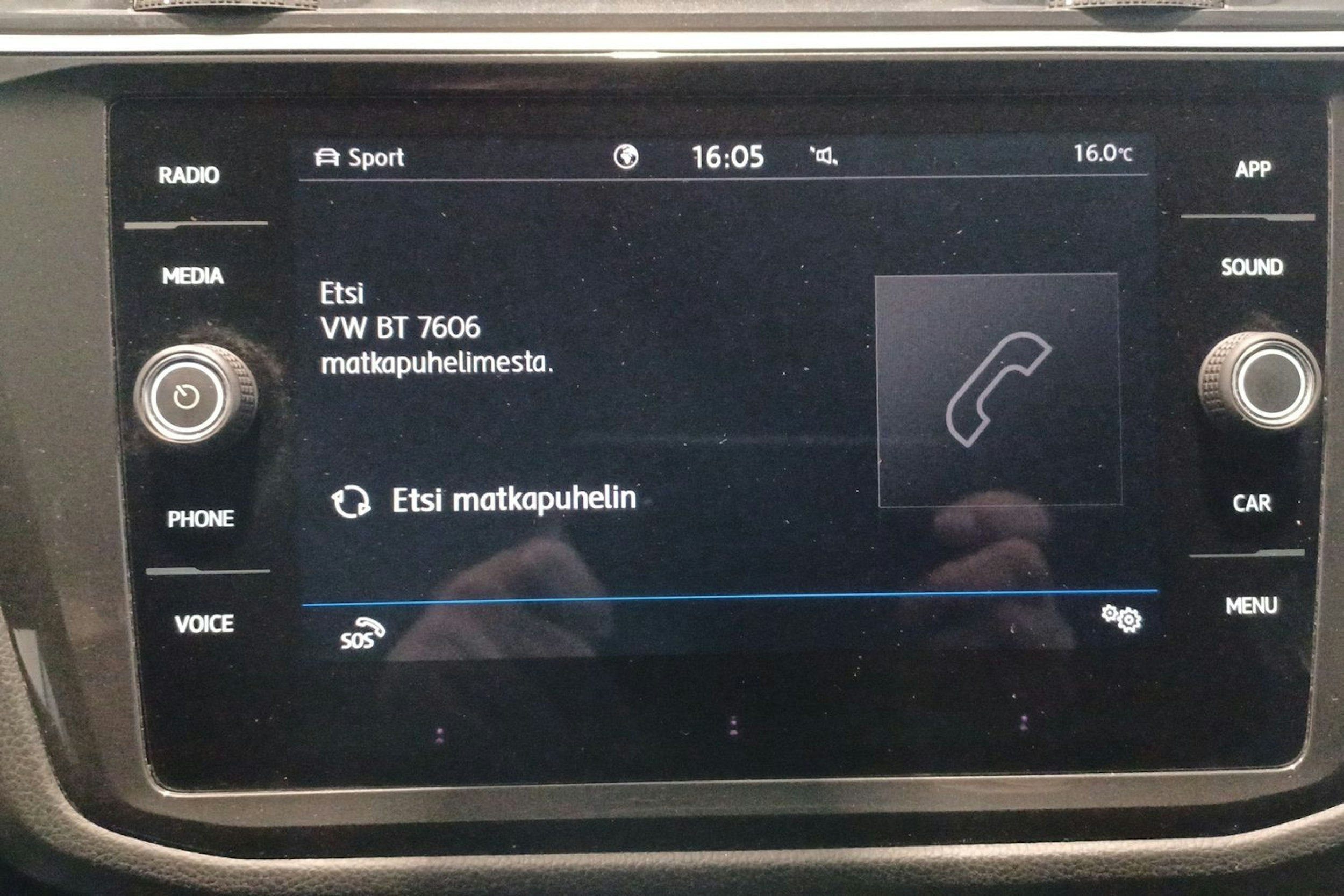 Harmaa Volkswagen Tiguan 2019 kuva 22.