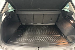 valkoinen Volkswagen Tiguan 2019 kuva 22.