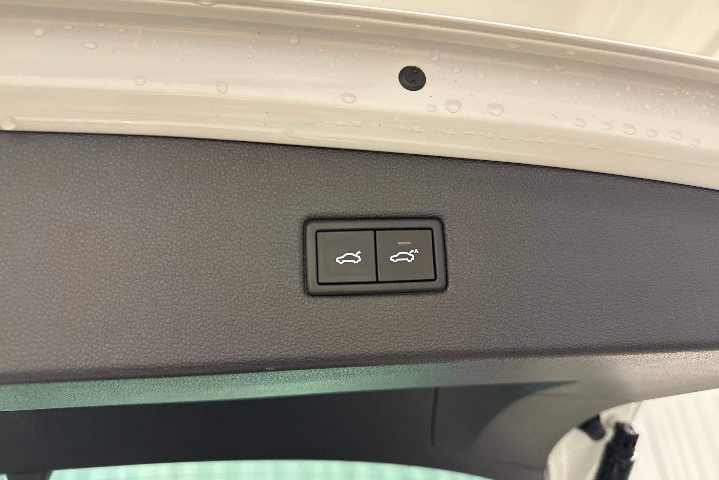 valkoinen Volkswagen Tiguan 2019 kuva 23.