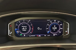 Punainen Volkswagen Tiguan 2019 kuva 20.
