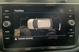 Musta Volkswagen Tiguan 2019 kuva 16.