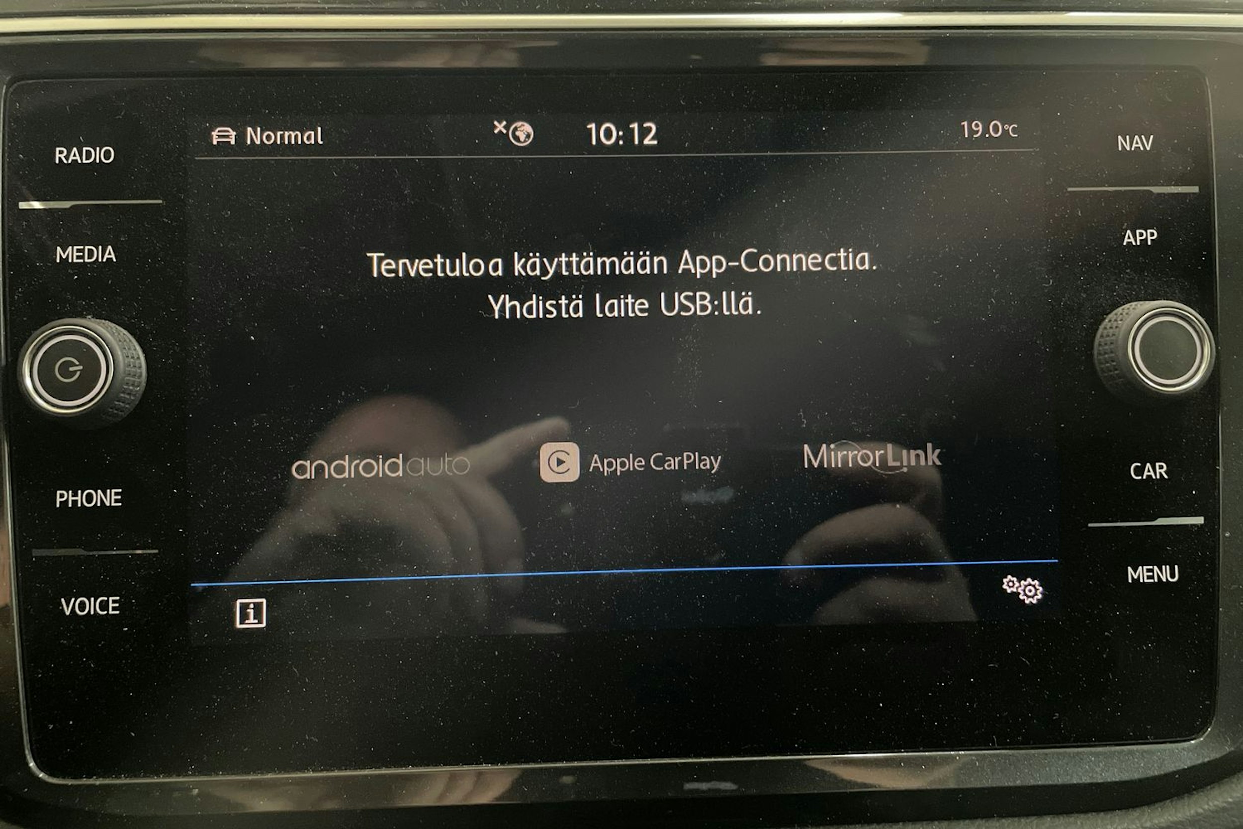 Musta Volkswagen Tiguan 2019 kuva 17.