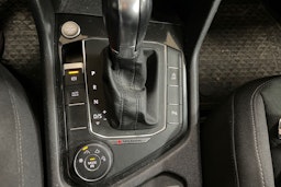 Musta Volkswagen Tiguan 2019 kuva 25.