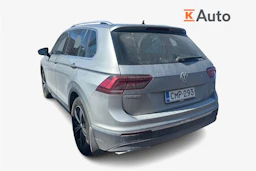 Harmaa Volkswagen Tiguan 2019 kuva 2.