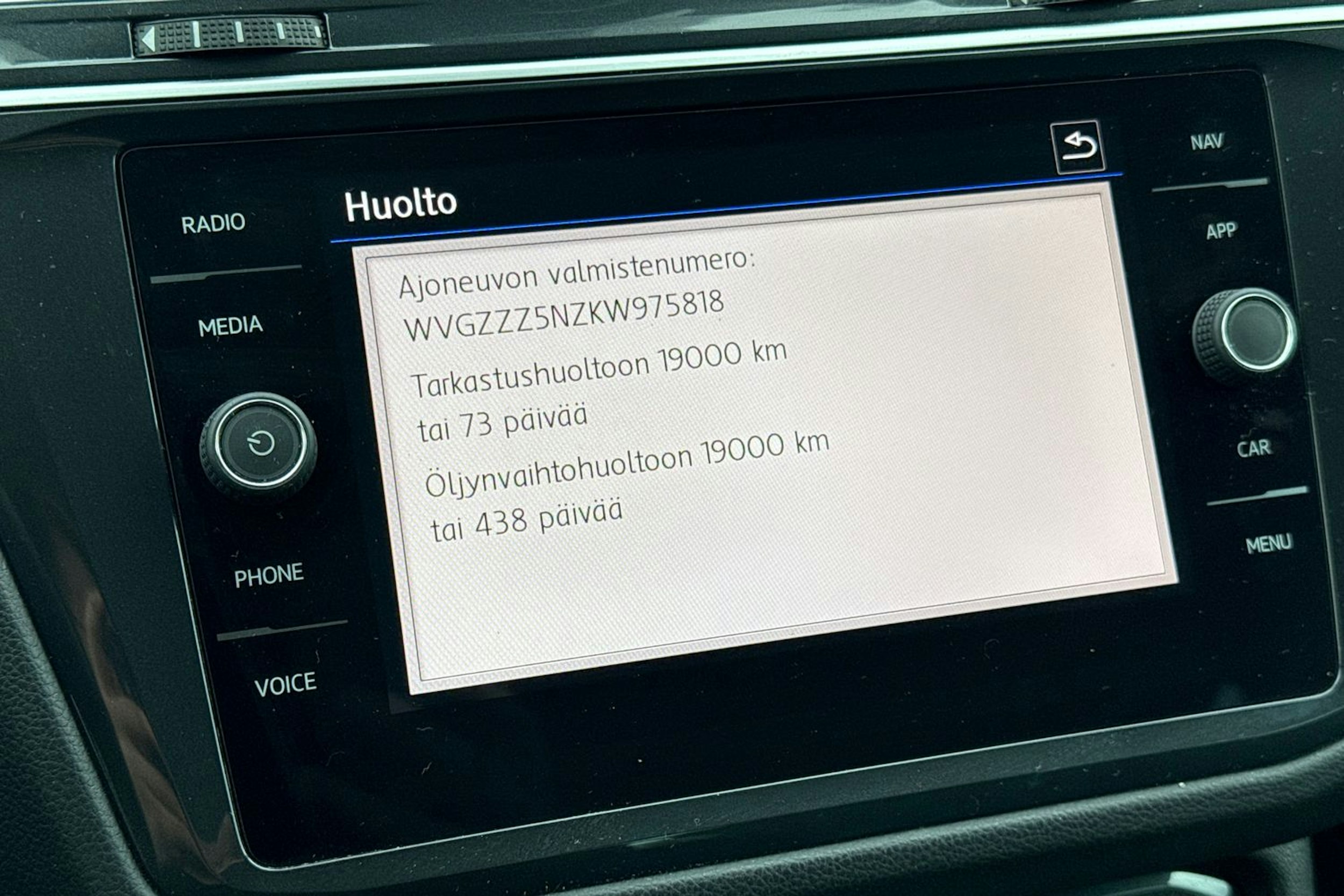 punainen Volkswagen Tiguan 2019 kuva 20.