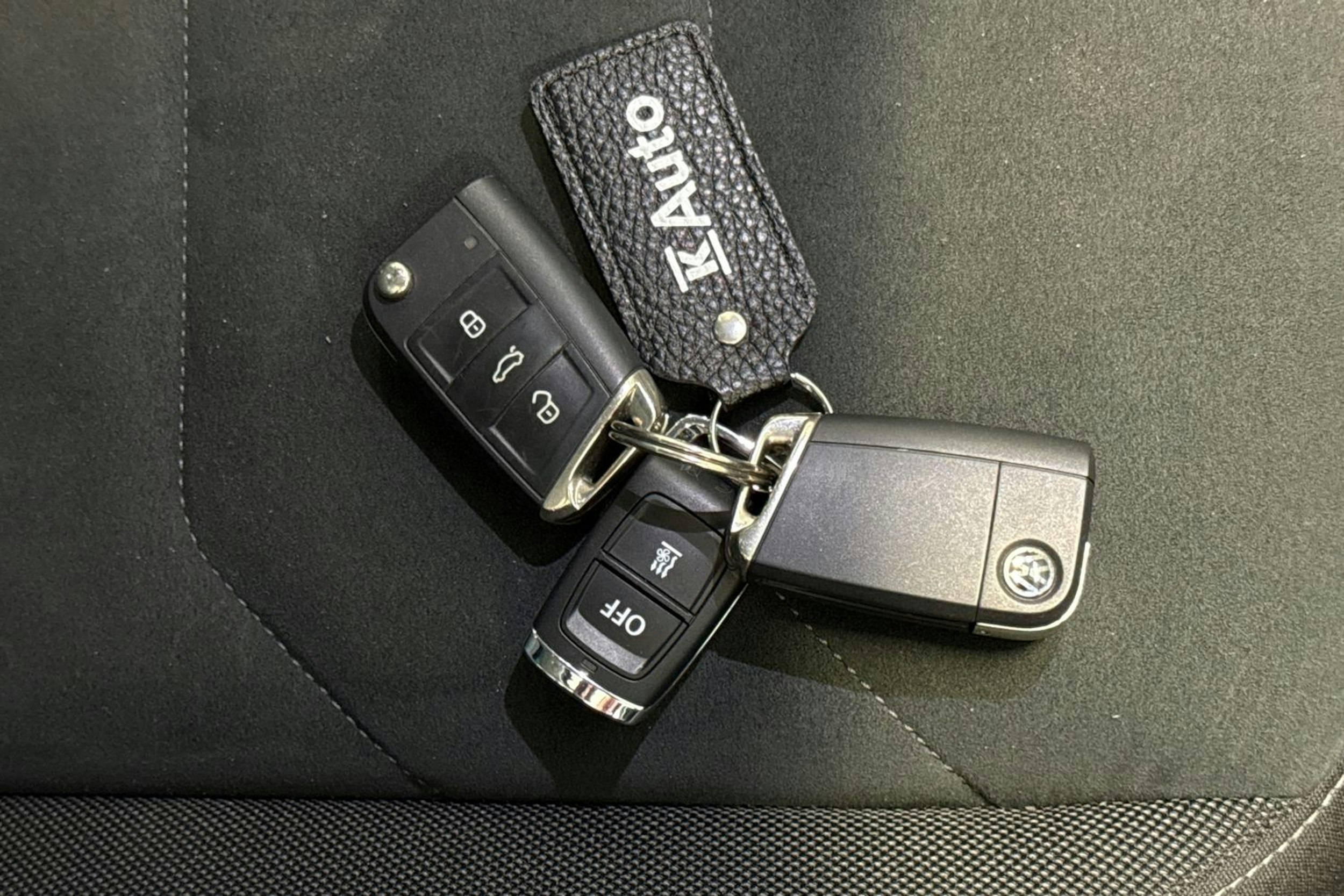 punainen Volkswagen Tiguan 2019 kuva 29.