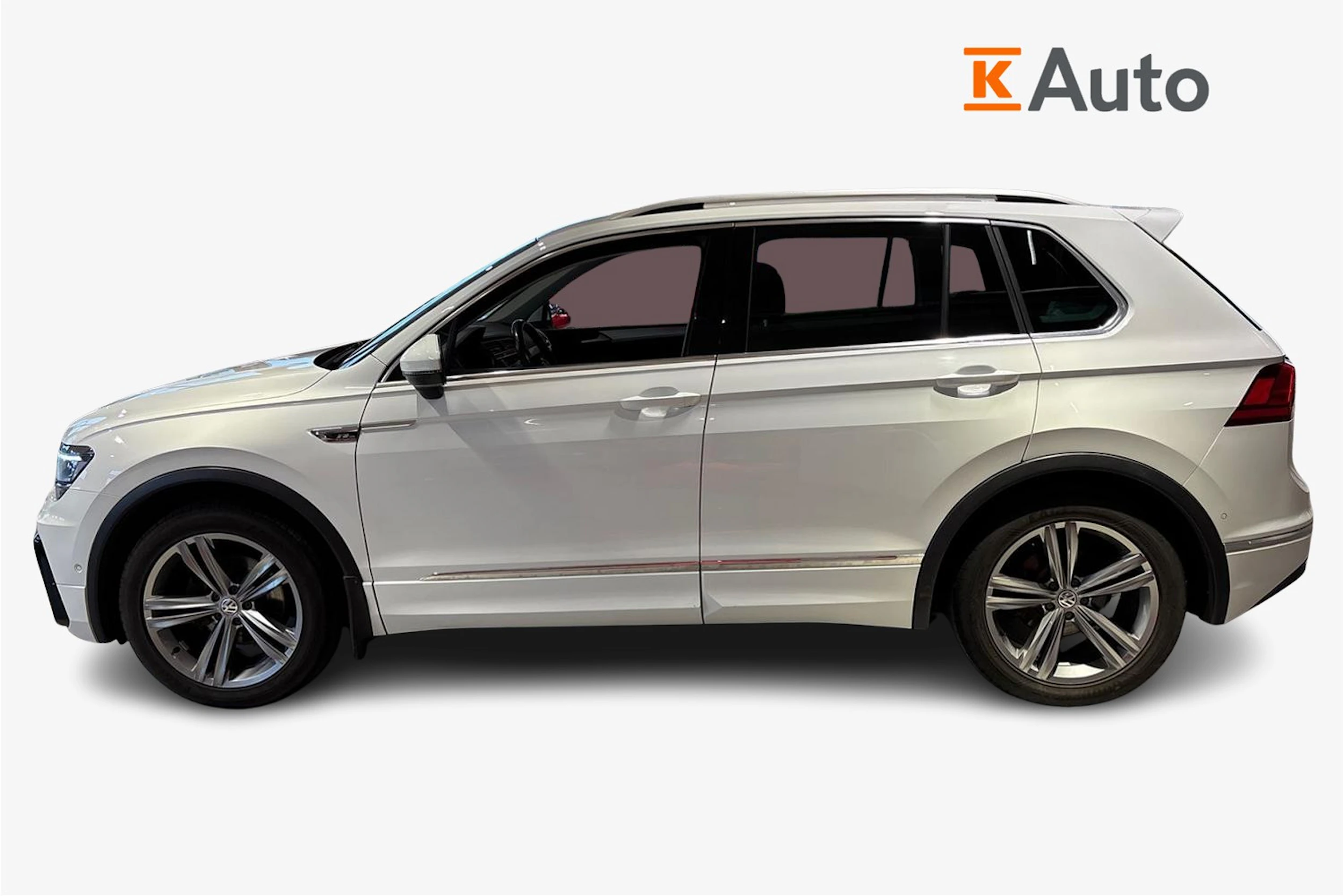 Valkoinen Volkswagen Tiguan 2019 kuva 5.