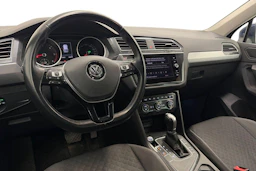sininen Volkswagen Tiguan 2019 kuva 11.