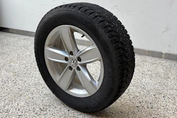 Sininen Volkswagen Tiguan 2019 kuva 10.