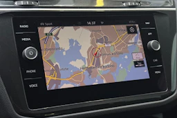Sininen Volkswagen Tiguan 2019 kuva 16.