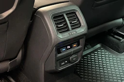 Sininen Volkswagen Tiguan 2019 kuva 27.