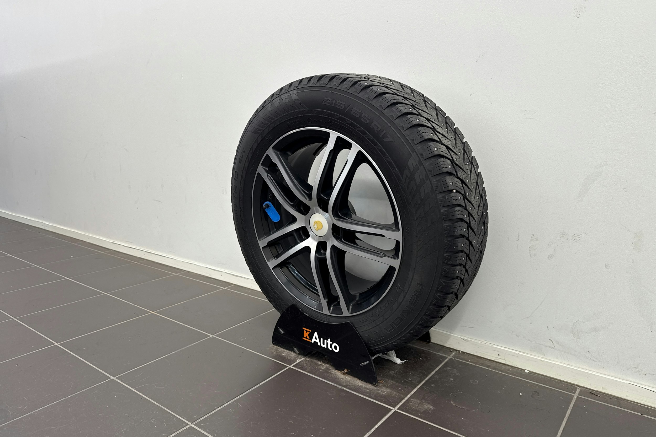 Musta Volkswagen Tiguan 2019 kuva 10.