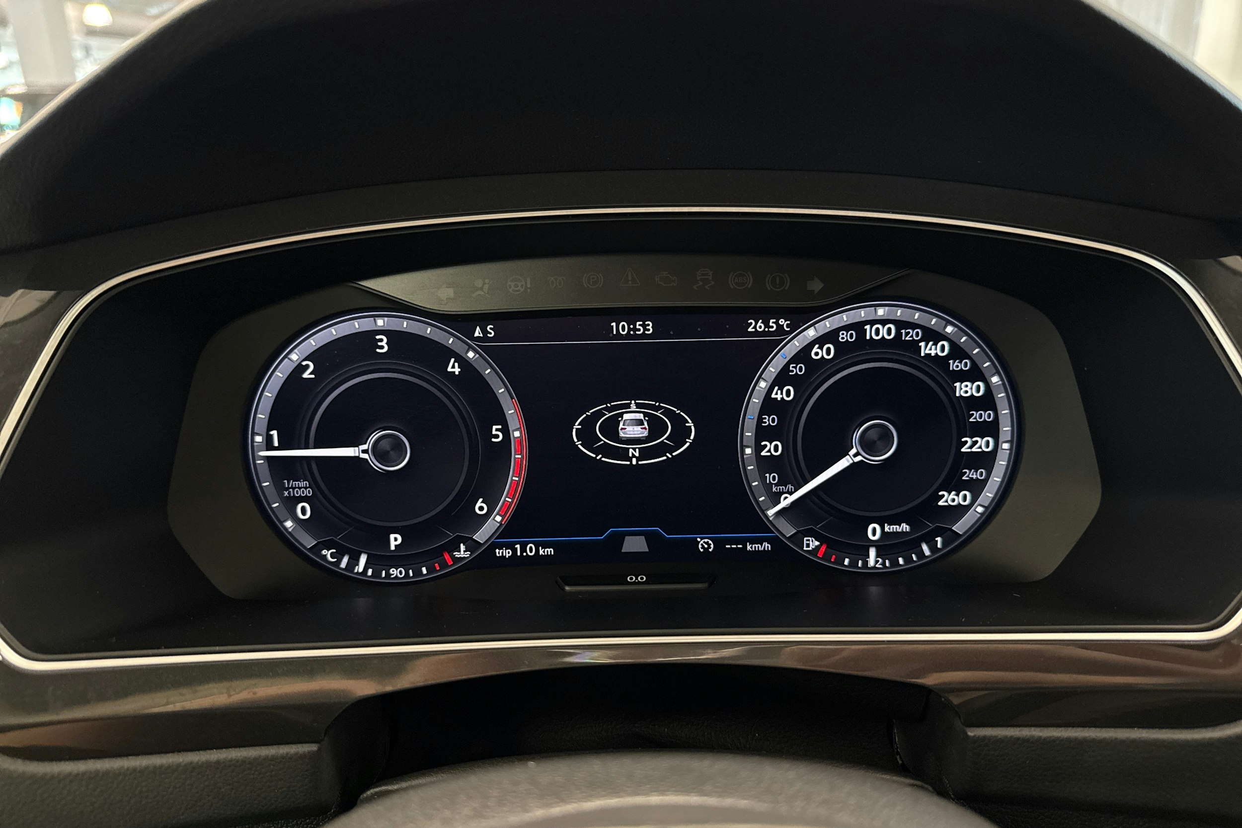 Musta Volkswagen Tiguan 2019 kuva 16.