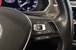 Musta Volkswagen Tiguan 2019 kuva 20.