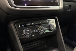 Musta Volkswagen Tiguan 2019 kuva 24.