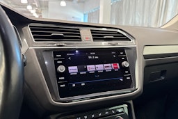 Musta Volkswagen Tiguan 2019 kuva 25.