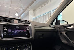 Musta Volkswagen Tiguan 2019 kuva 26.