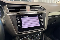 Musta Volkswagen Tiguan 2019 kuva 32.