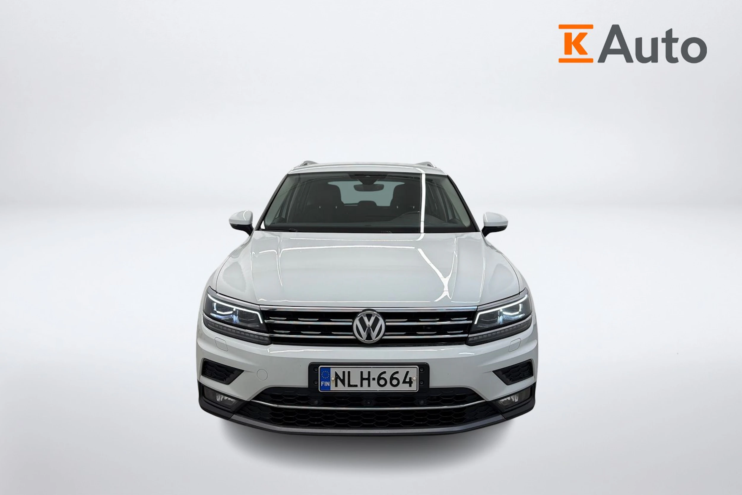 valkoinen Volkswagen Tiguan 2019 kuva 5.
