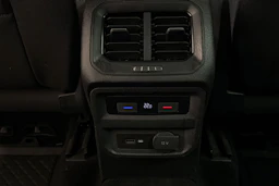 valkoinen Volkswagen Tiguan 2019 kuva 20.